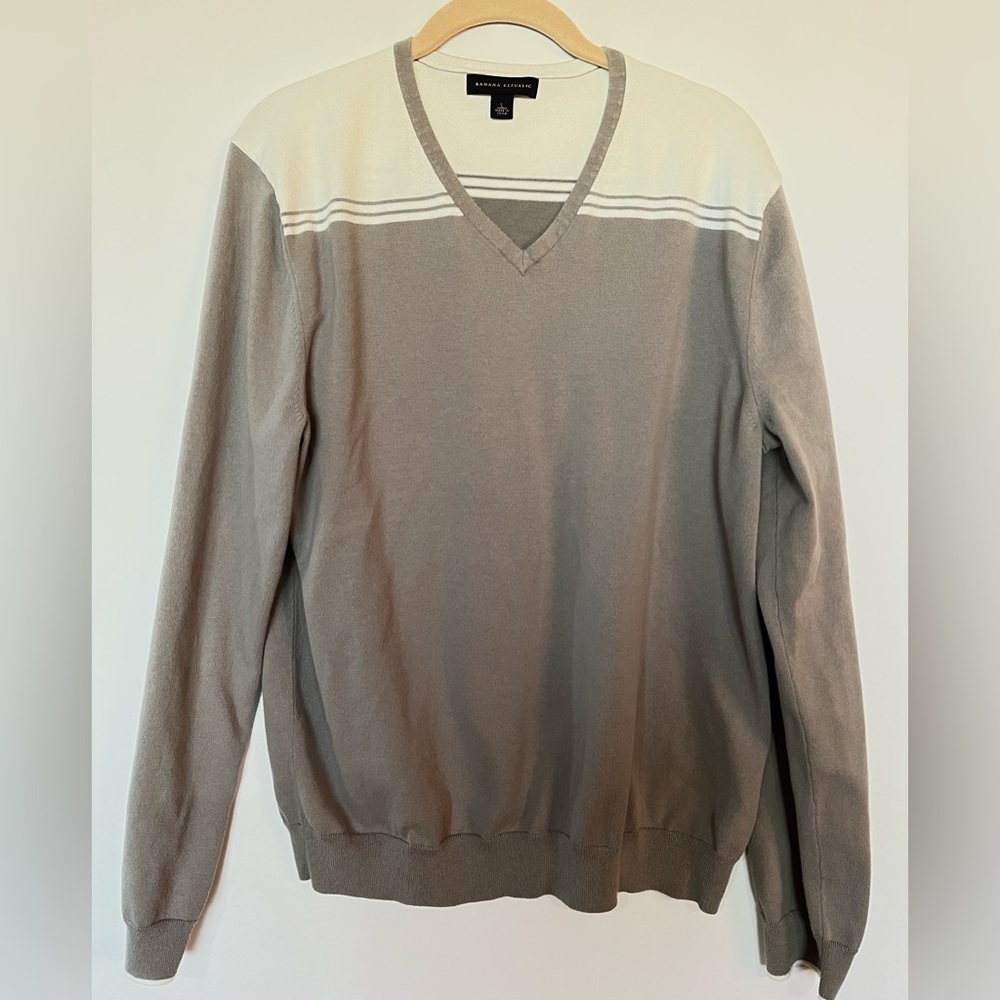 Banana Republic Men's L Sweater V-Neck Gray White